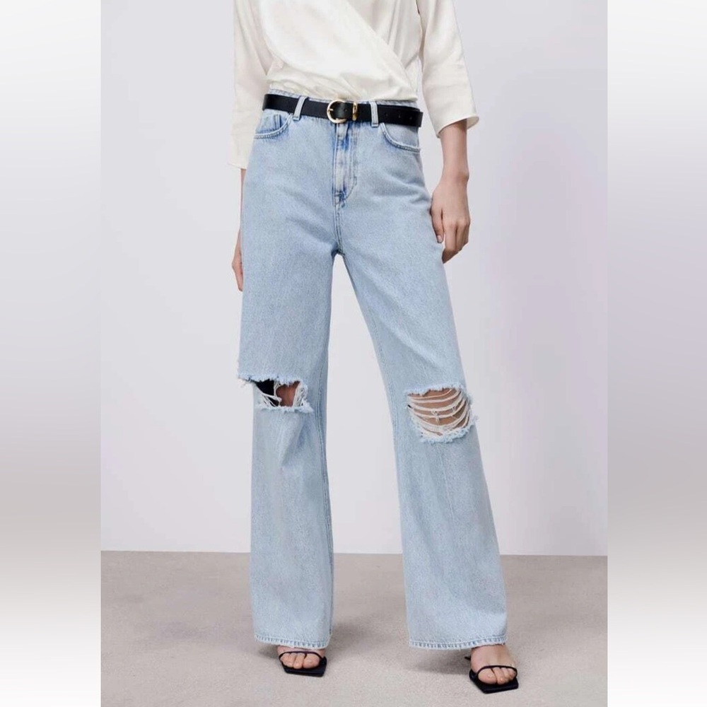 Zara High Waisted Wide Leg Distressed Busted Ripped Knees Jeans
